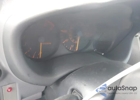 2001 Toyota Celica Gts z USA, uszkodzony, nr VIN JTDDY32T410051800